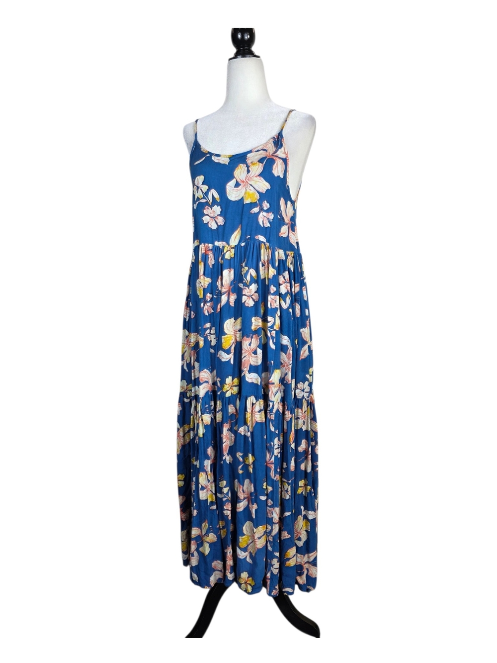 Hawaiian XIX Palms  Blue Floral Spaghetti-Strap tiered Maxi Dress